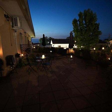 Bru Rooms Пескиера дел Гарда Екстериор снимка