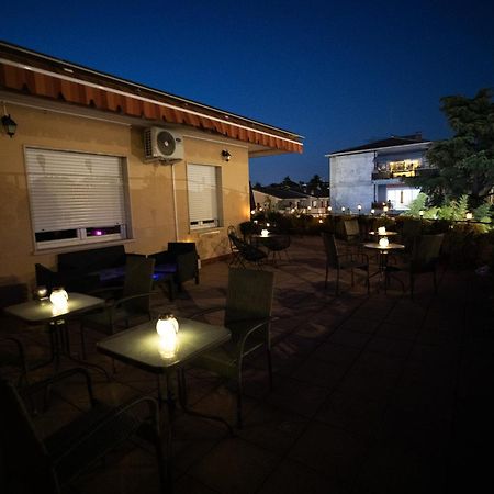 Bru Rooms Пескиера дел Гарда Екстериор снимка