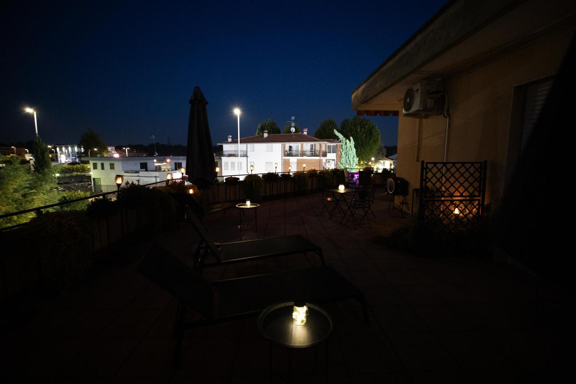Bru Rooms Пескиера дел Гарда Екстериор снимка