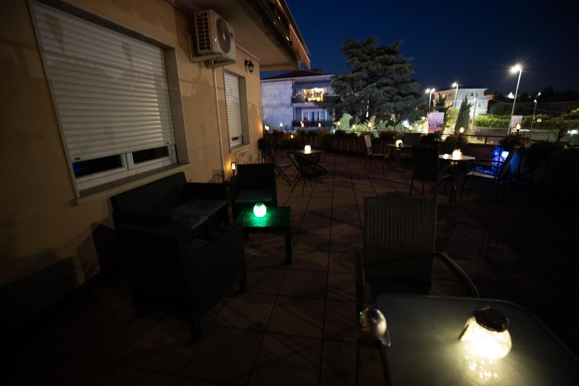 Bru Rooms Пескиера дел Гарда Екстериор снимка