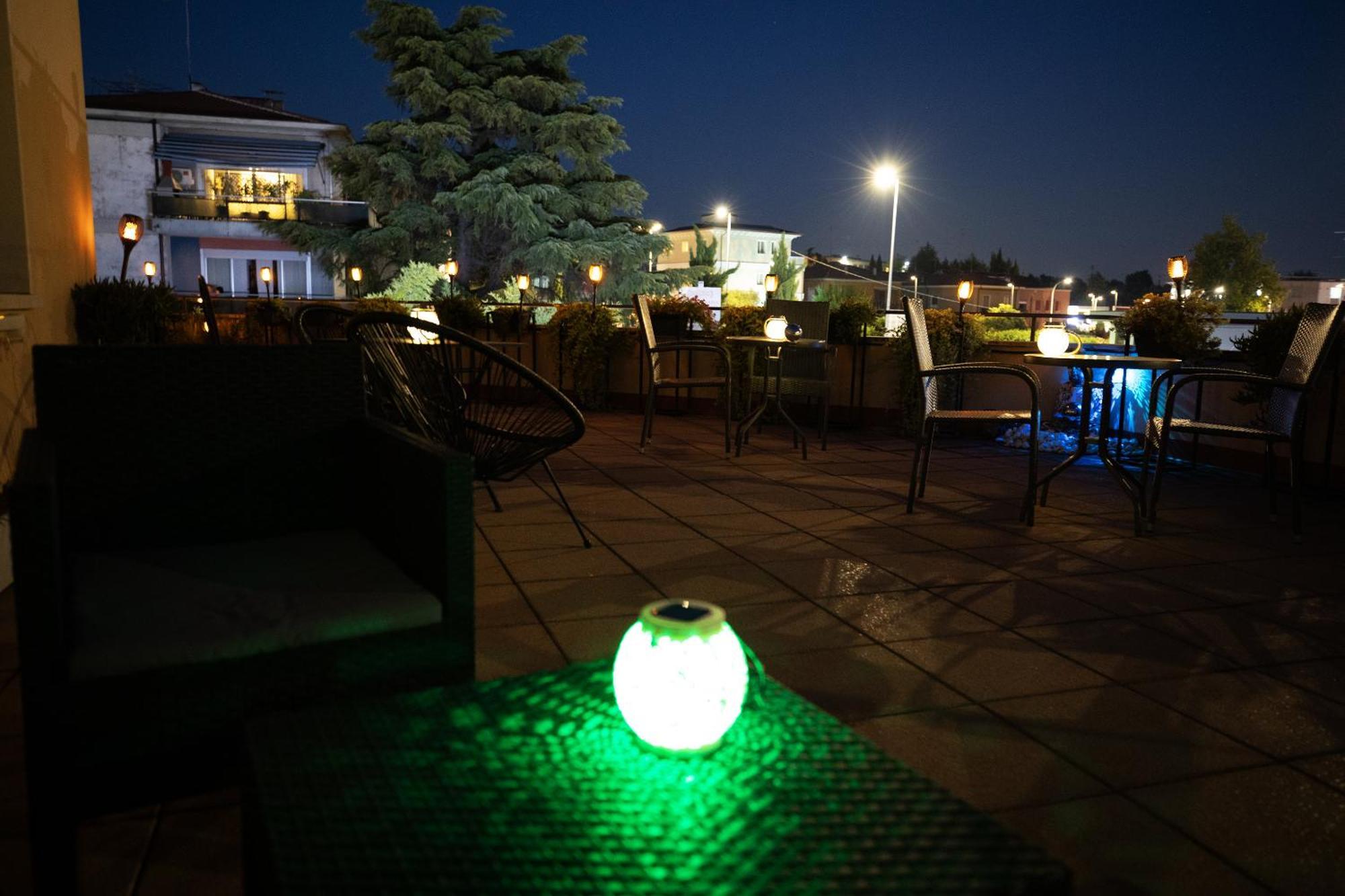 Bru Rooms Пескиера дел Гарда Екстериор снимка
